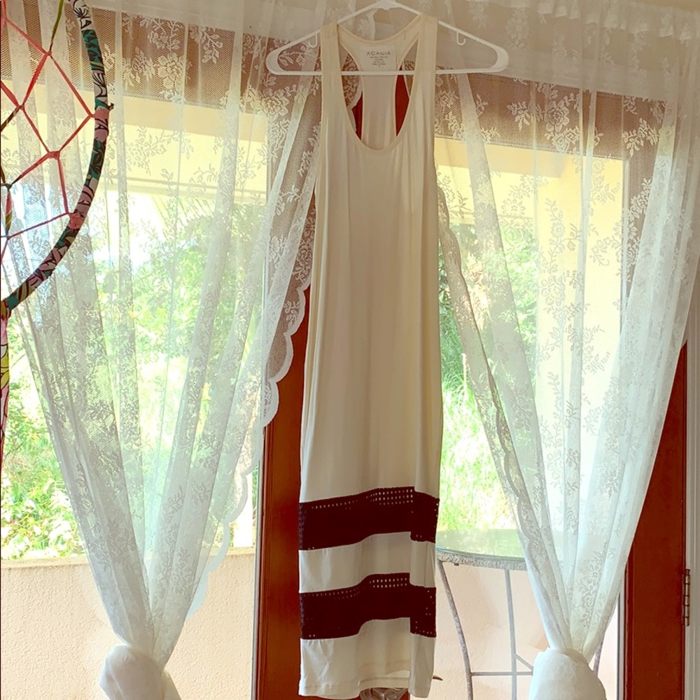 Acacia White & Black Dress